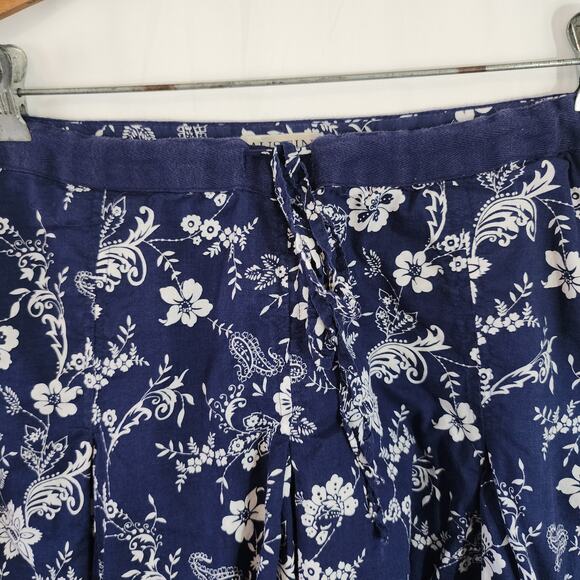 Austin Clothing Blue with White Floral A-line Flared Knee Length Skirt Size 10 - Picture 3 of 6
